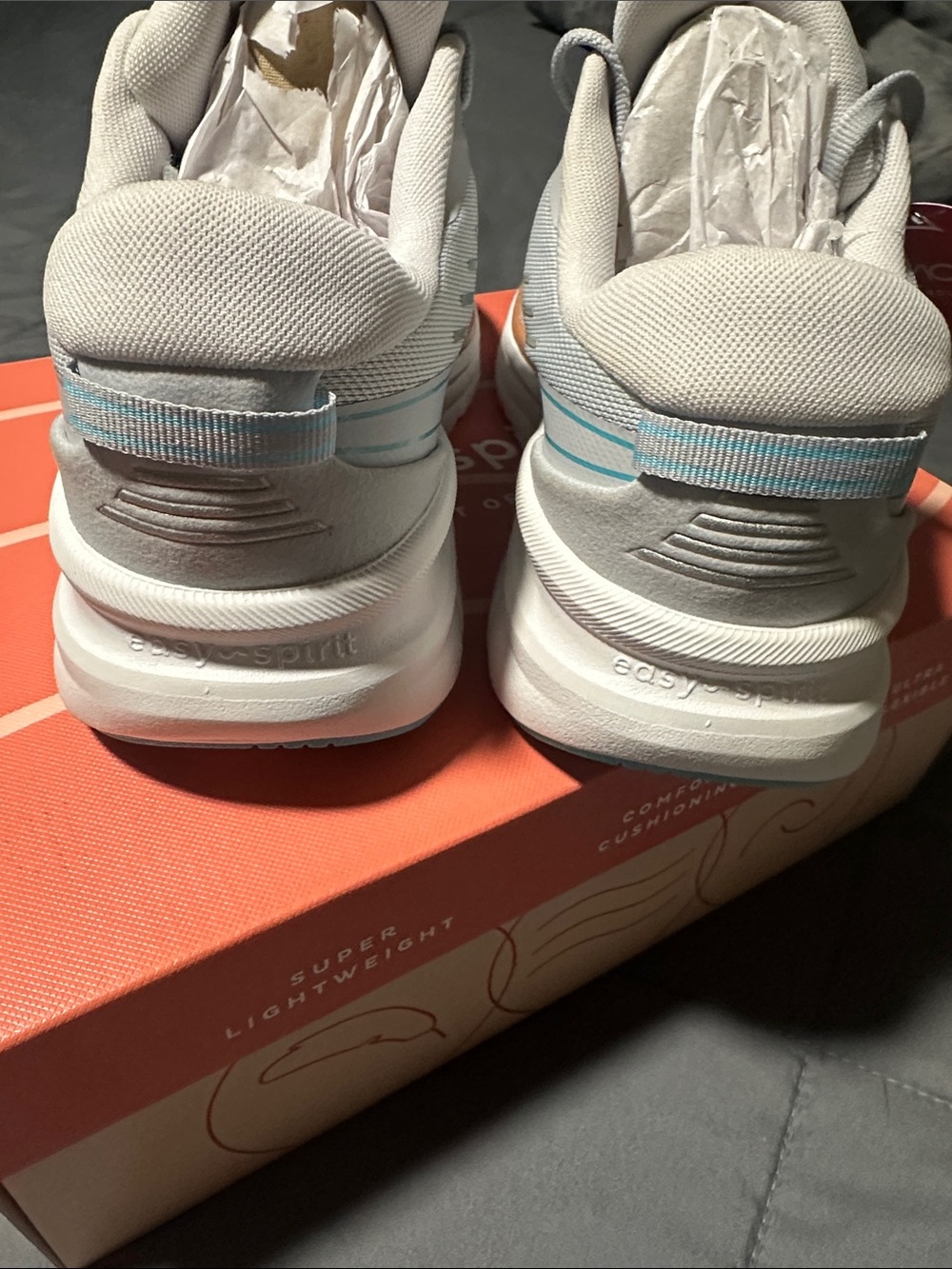 Easy Spirit Denise Austin Mel Sneaker - Picture 4 of 5